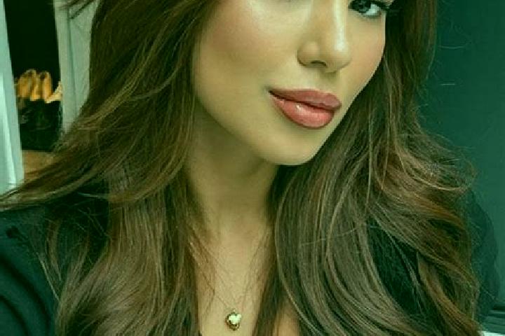 Penelope, 34, a chestnut brown-eyed latina companion based in Orman. Offering Massage, Fetish, Couples, 69. Available for incall and outcall, overnight booki...