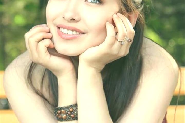 Penelope, 34, a red blue-eyed asian companion based in Estero Hondo. Offering Massage, Striptease, Prostate Massage. Available for incall and outcall, overni...