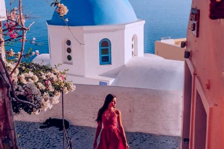 Penelope, 34 — Escort in Ano Kamila, Greece