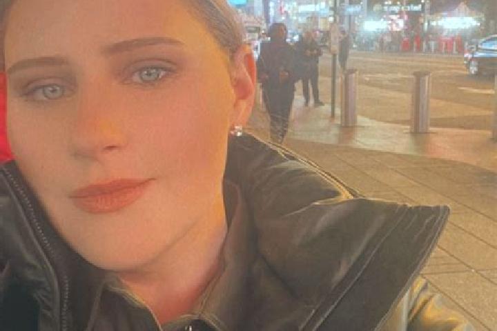 Penelope, 34 — Escort in Charny, France