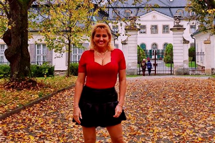 Penelope, 34 — Escort in Drahany, Czech Republic