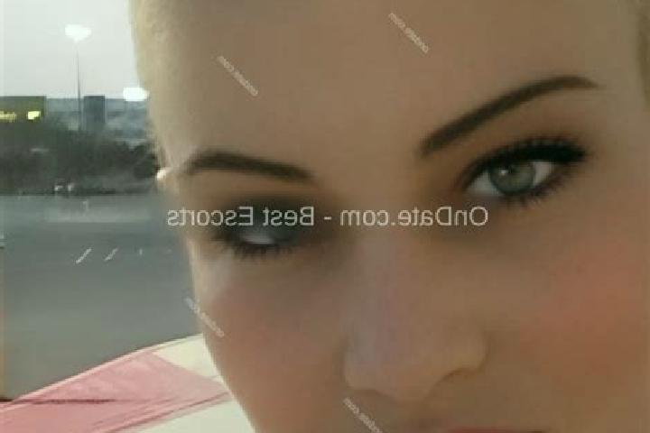 Penelope, 34 — Escort in Edgemere, United States