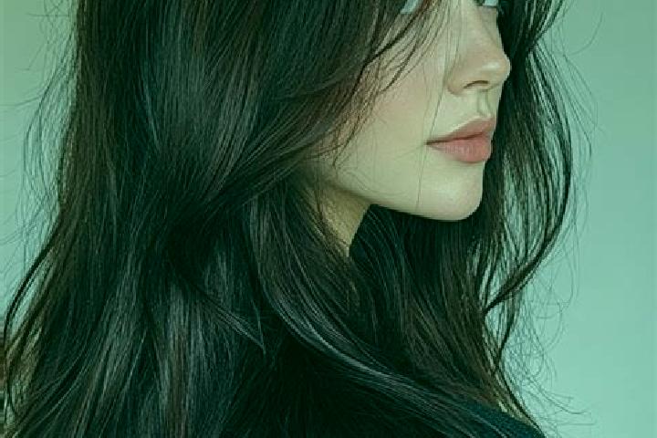 Penelope, 35, a auburn brown-eyed asian companion based in Heidekamp. Offering Erotic Massage, Roleplay, Prostate Massage. Available for incall and outcall, ...