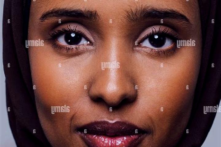 Penelope, 35, a black brown-eyed middle eastern companion based in Vandeins. Offering Massage, Deep French Kissing, Girlfriend Experience. Available for inca...