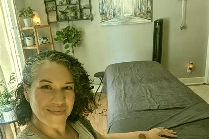 Penelope, 35, a black dark-eyed european companion based in El Pacayal. Offering A-Level, CIM, Travel Companion, Erotic Massage. Available for incall and out...