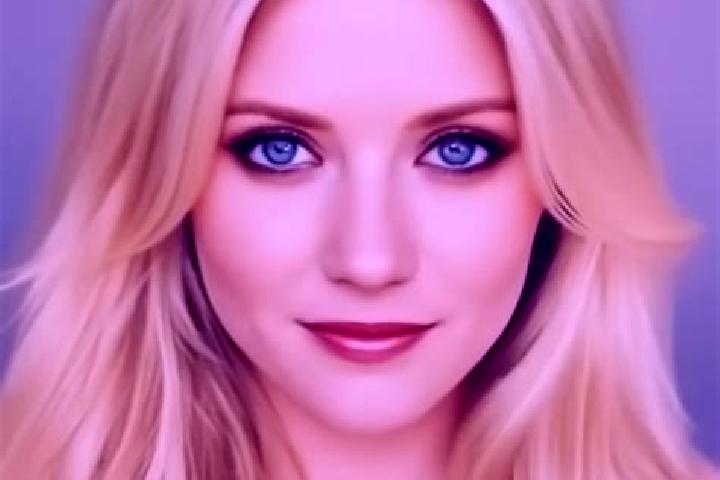 Penelope, 35, a blonde amber-eyed caucasian companion based in Verkh-Usugli. Offering Dinner Date, A-Level, Couples, Prostate Massage, Erotic Massage. Availa...