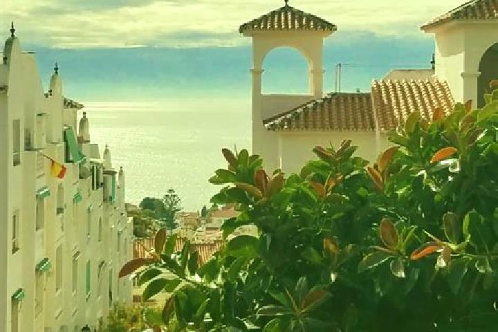 Penelope, 35, a blonde amber-eyed european companion based in Rincon de la Victoria. Offering OWO, GFE, Tantra. Available for incall and outcall, day and eve...