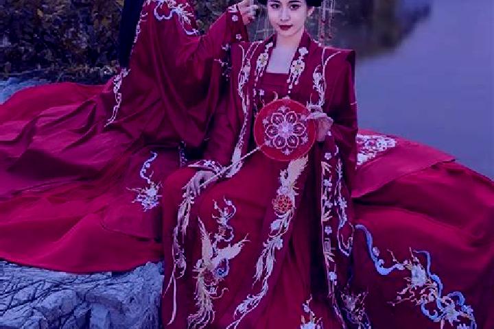 Penelope, 35 — Escort in Xiachu, China