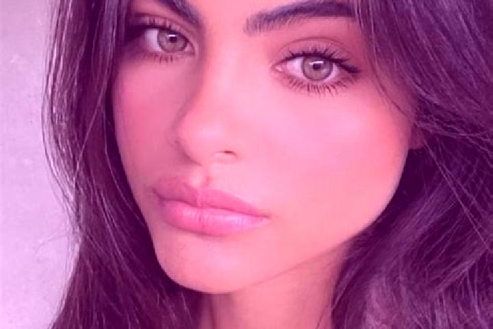 Penelope, 36, a auburn green-eyed indian companion based in San Juan Pueblo. Offering Deep French Kissing, Tantra, Girlfriend Experience, Prostate Massage. A...