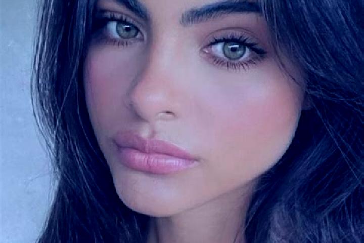 Penelope, 36, a brunette dark-eyed caribbean companion based in Yagodnoye. Offering Girlfriend Experience, CIM, Deep French Kissing. Available for incall and...