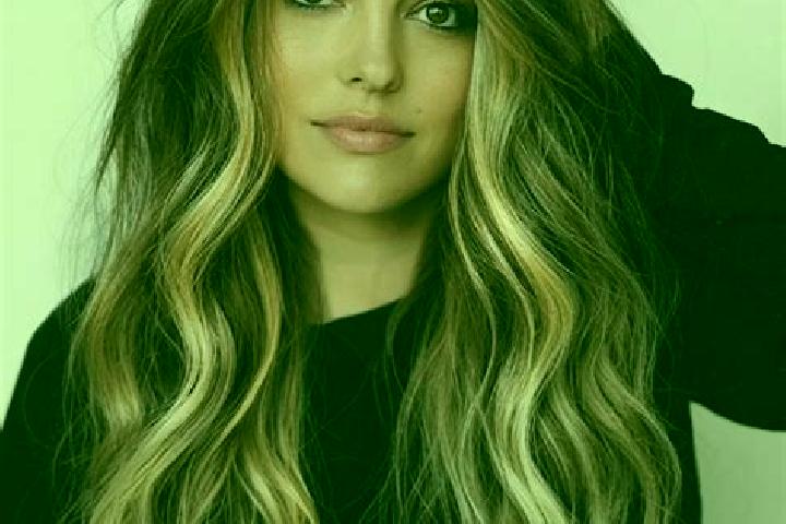 Penelope, 36, a dark blonde brown-eyed mediterranean companion based in Guiscard. Offering Deep French Kissing, Girlfriend Experience, Couples, Domination. A...