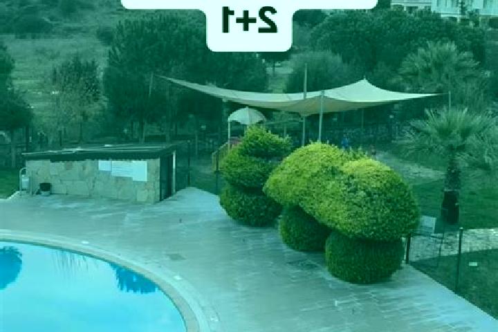 Penelope, 36 — Escort in Bogazici, Turkey