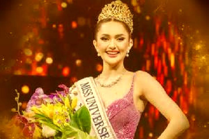 Penelope, 36 — Escort in Cayang, Philippines