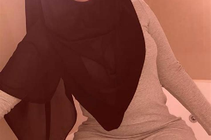 Penelope, 36 — Escort in Hiq, Iran