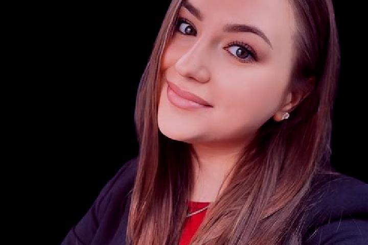 Penelope, 36 — Escort in Isaccea, Romania