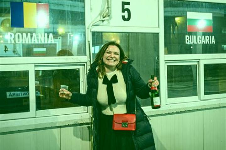 Penelope, 36 — Escort in Sohatu, Romania