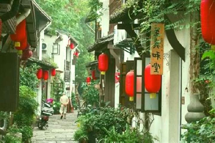 Penelope, 36 — Escort in Xiaohe, China