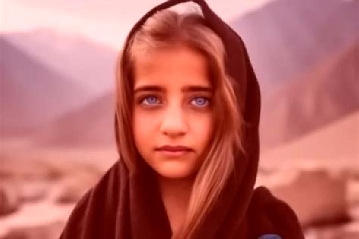 Penelope, 37, a blonde amber-eyed middle eastern companion based in Keatouo. Offering Girlfriend Experience, Duos, Deep French Kissing. Available for incall ...