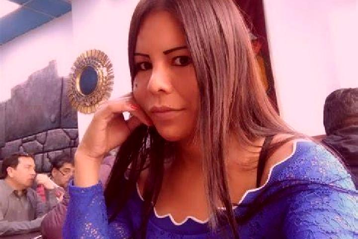 Penelope, 37, a chestnut amber-eyed latina companion based in Etival-les-le-Mans. Offering Roleplay, Party Girl, GFE. Available for incall and outcall, overn...