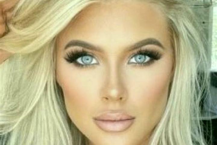 Penelope, 37, a platinum blonde dark-eyed indian companion based in Akera. Offering Fetish, Striptease, Couples. Available for incall and outcall, overnight ...
