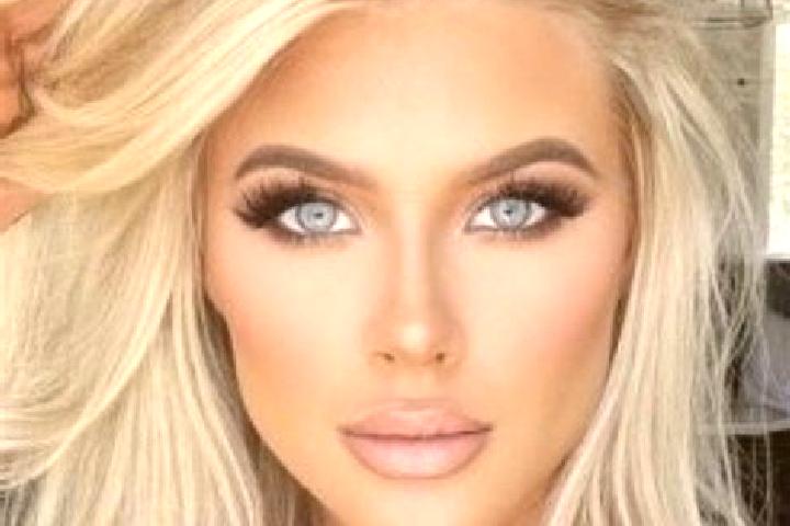 Penelope, 37, a platinum blonde grey-eyed latina companion based in Tian an. Offering BDSM, A-Level, Tantra. Available for incall and outcall, day and evenin...