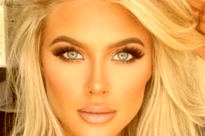 Penelope, 37, a platinum blonde hazel-eyed mixed companion based in Ejido de San Mateo Coapexco. Offering Fetish, Erotic Massage. Available for incall and ou...