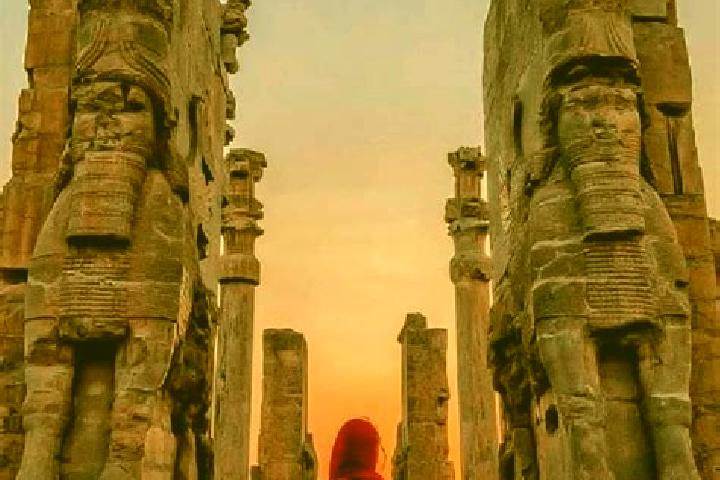Penelope, 37 — Escort in Dizaj-e Jamshid Khan, Iran