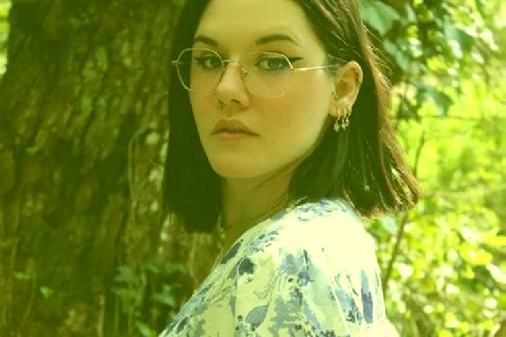 Penelope, 37 — Escort in Grand-Champ, France
