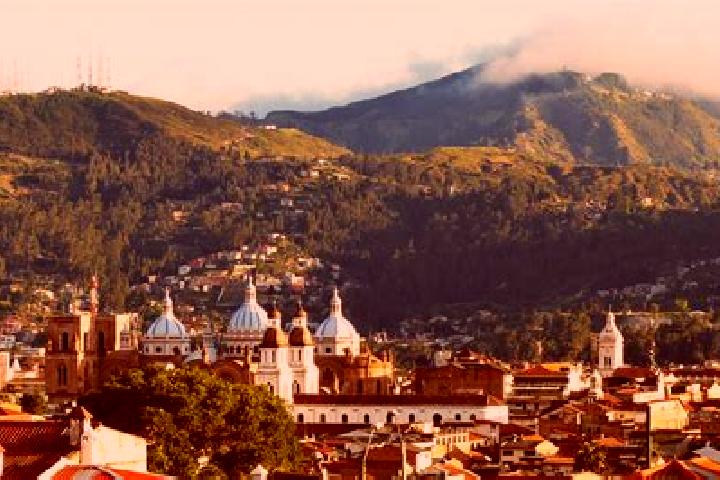Penelope, 37 — Escort in Membrillal, Ecuador