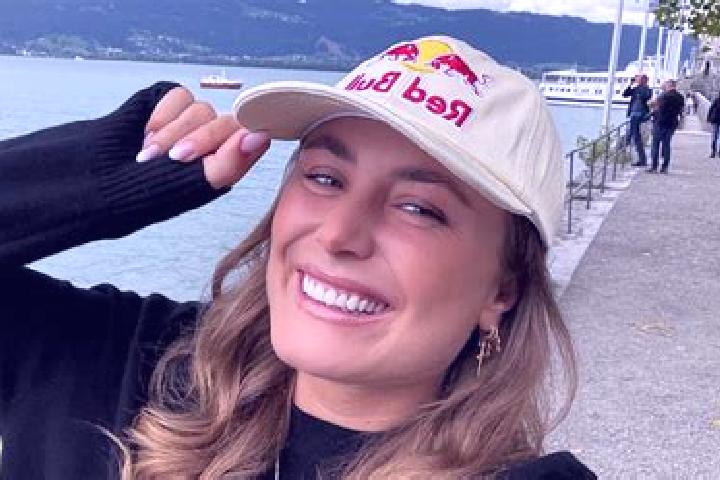 Penelope, 37 — Escort in Pohl, Germany
