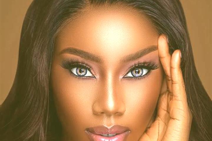 Penelope, 38, a red blue-eyed ebony companion based in Rothenstein. Offering 69, Deep French Kissing, CIM, Dinner Date. Available for incall and outcall, ove...