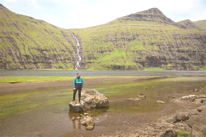 Penelope, 38 — Escort in Midvagur, Faroe Islands