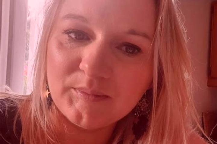 Penelope, 38 — Escort in Roisel, France