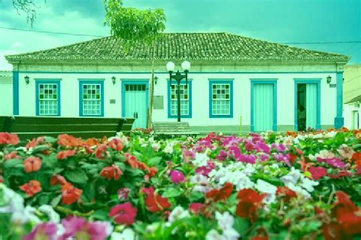 Penelope, 39, a auburn amber-eyed mediterranean companion based in Bom Jardim de Minas. Offering Fetish, Party Girl, Roleplay, Prostate Massage. Available fo...