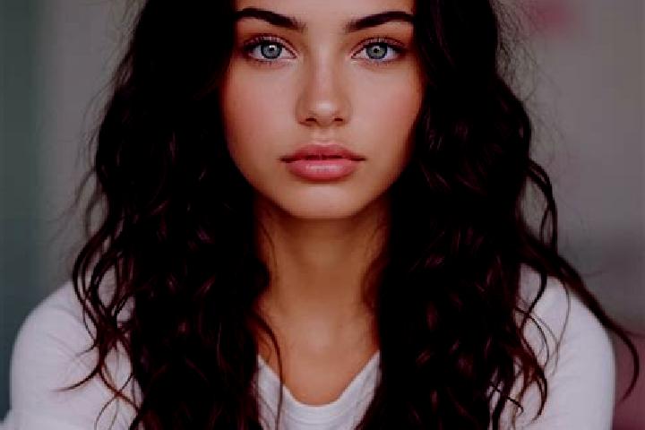 Penelope, 39, a brunette brown-eyed mediterranean companion based in Aiello Calabro. Offering GFE, Erotic Massage, Prostate Massage. Available for incall and...