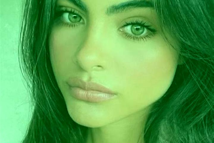 Piper, 20, a brunette dark-eyed indian companion based in Vrbica. Offering CIM, Couples, BDSM. Available for incall and outcall, overnight bookings available.