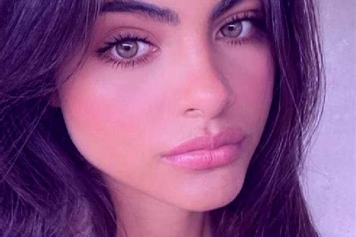 Piper, 20, a brunette green-eyed caucasian companion based in Paslieres. Offering Fetish, A-Level, Duos. Available for incall and outcall, overnight bookings...
