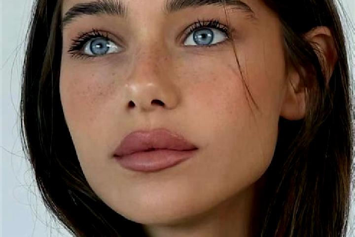Piper, 20, a brunette grey-eyed asian companion based in Lok. Offering Duos, Roleplay, Striptease. Available for incall and outcall, overnight bookings avail...