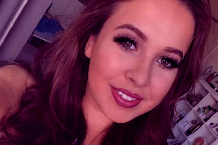 Piper, 20, a brunette grey-eyed caribbean companion based in Civril. Offering Couples, Overnight, Domination, Prostate Massage, Erotic Massage. Available for...
