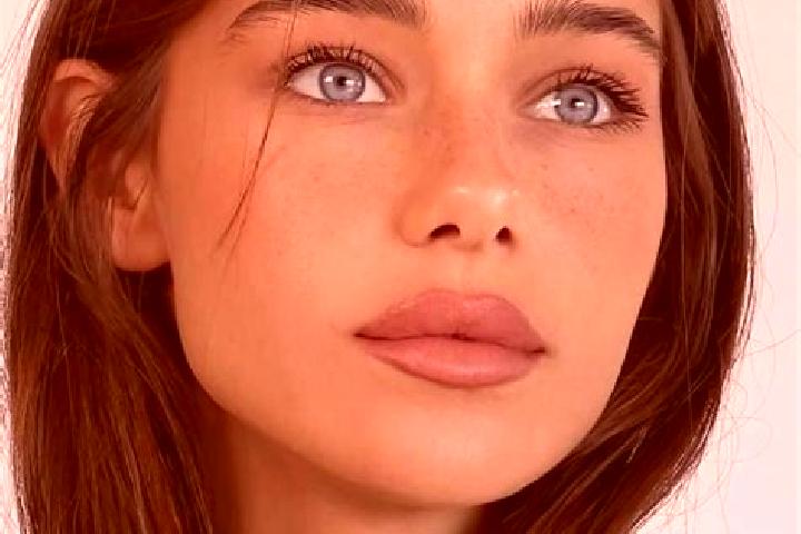 Piper, 20, a brunette grey-eyed indian companion based in Xonobod. Offering Roleplay, 69, A-Level. Available for incall and outcall, day and evening dates.