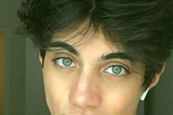 Piper, 20, a chestnut green-eyed caucasian companion based in Corpanqui. Offering Duos, Striptease, Prostate Massage. Available for incall and outcall, overn...