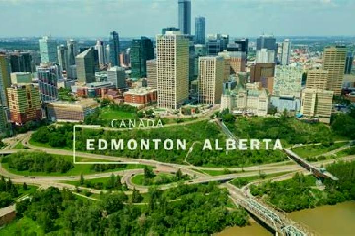 Piper, 20 — Escort in Edmonton, Canada