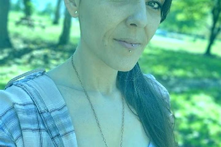 Piper, 20 — Escort in Funkstown, United States