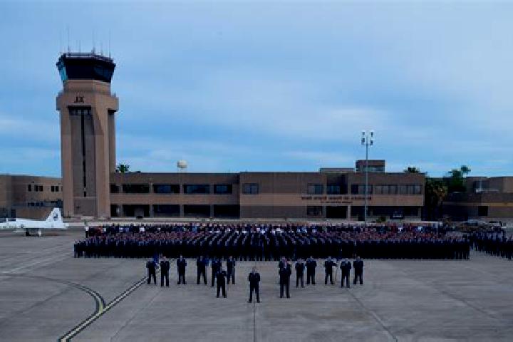 Piper, 20 — Escort in Laughlin Air Force Base, United States