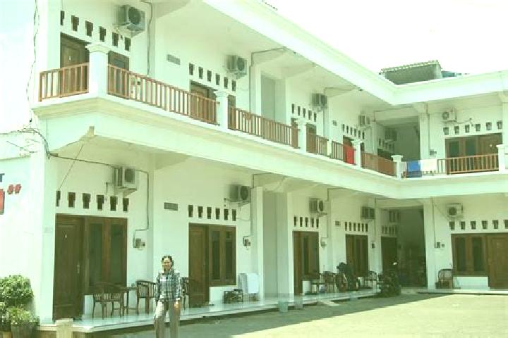 Piper, 20 — Escort in Mranggen, Indonesia