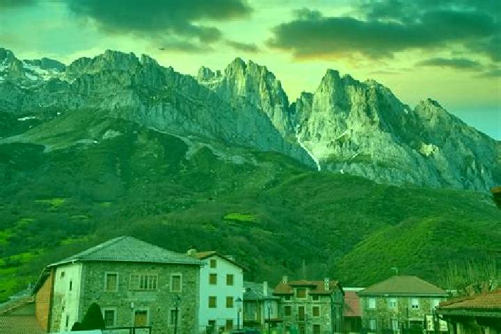 Piper, 20 — Escort in Posada de Valdeon, Spain