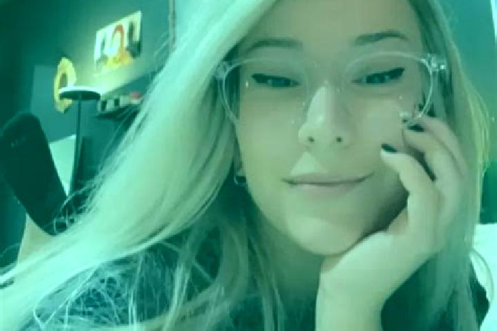 Piper, 21, a blonde grey-eyed mixed companion based in Syrotyne. Offering Domination, Roleplay, BDSM, Overnight, CIM. Available for incall and outcall, day a...