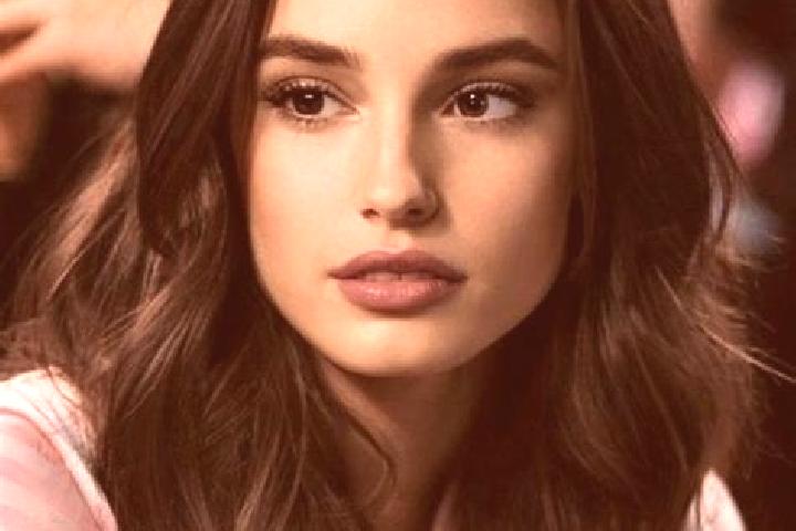 Piper, 21, a brunette brown-eyed indian companion based in Klink. Offering Roleplay, Domination, Tantra, Massage. Available for incall and outcall, day and e...