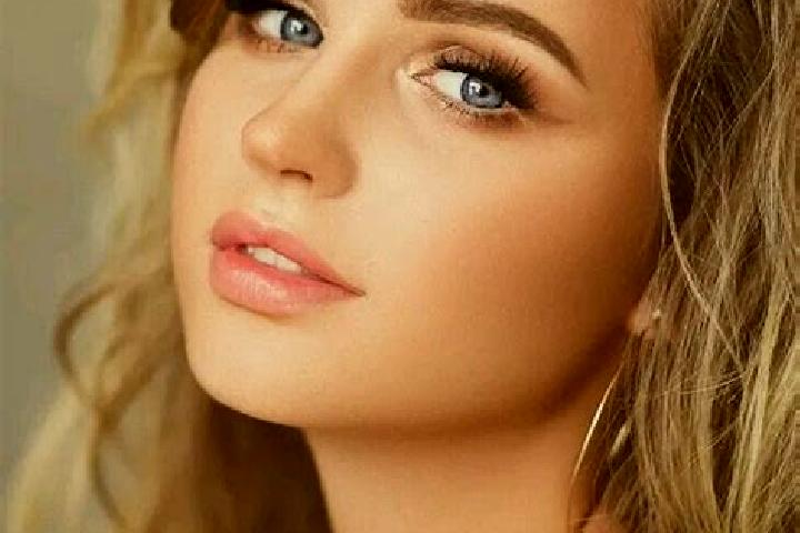 Piper, 21, a dark blonde blue-eyed european companion based in Entrala. Offering Overnight, Prostate Massage, Girlfriend Experience. Available for incall and...