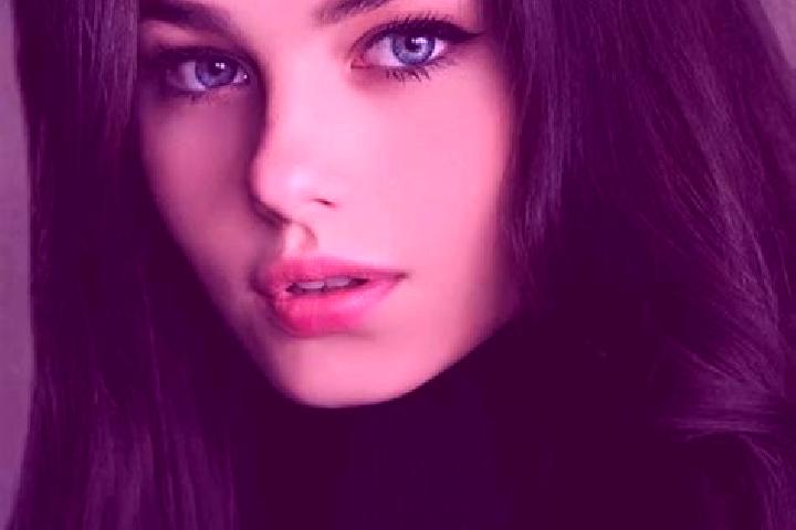 Piper, 21, a red grey-eyed slavic companion based in Villamantilla. Offering Deep French Kissing, BDSM, CIM, Fetish. Available for incall and outcall, overni...